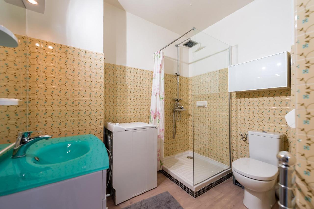 Grand Studio Avec Piscine Presqu'Ile De Giens 耶尔 外观 照片
